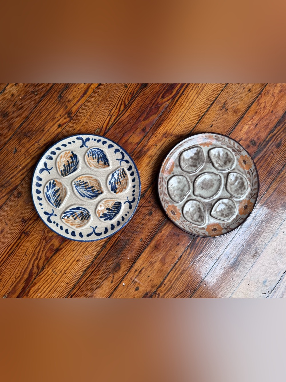 Handcrafted Ceramic Oyster Plates in Blue and Tan - Unbranded - set of 2
